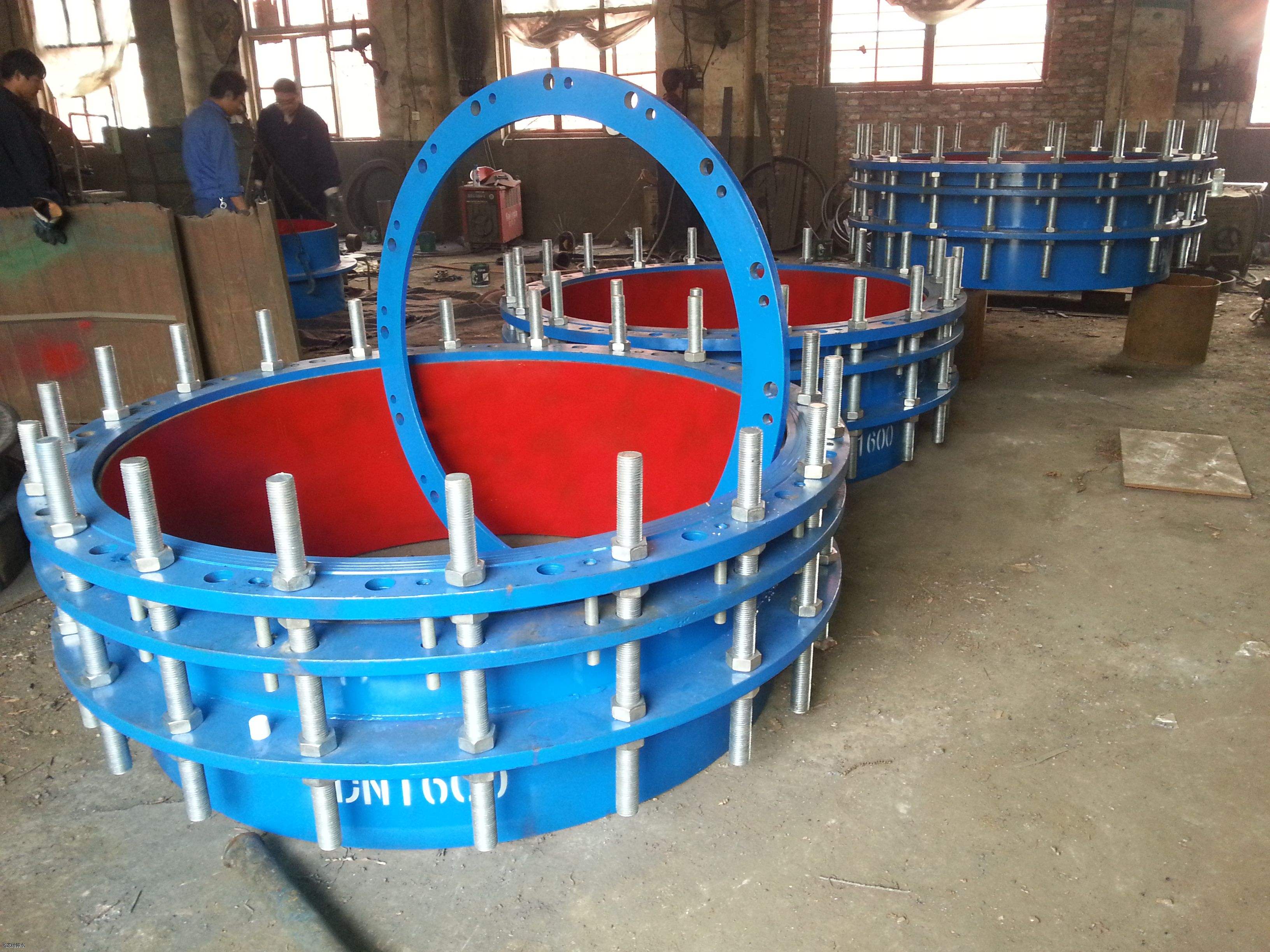 �������p���m�������^