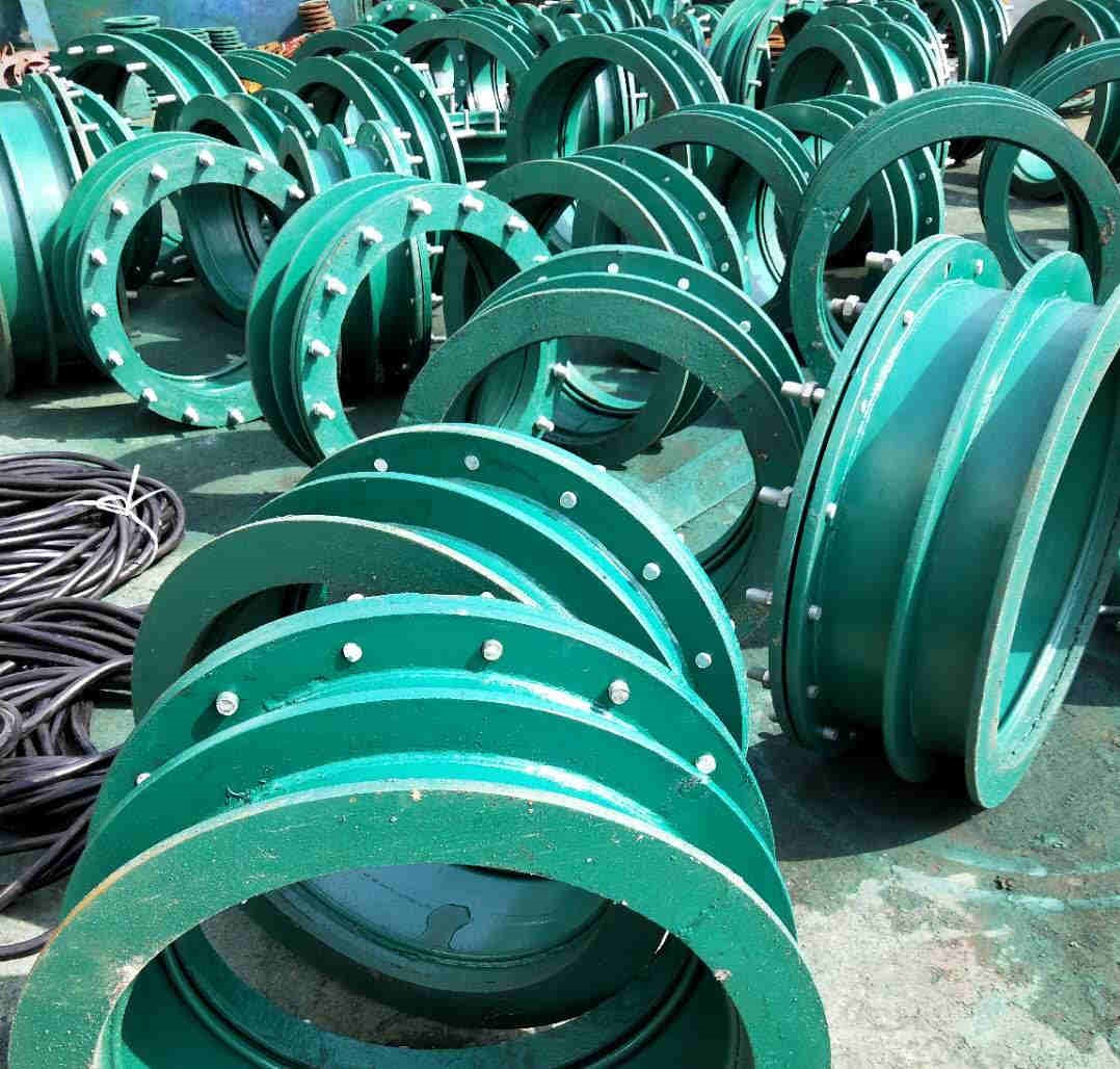 �A�񴩉����Է�ˮ�׹��m���ڹܵ�����̎