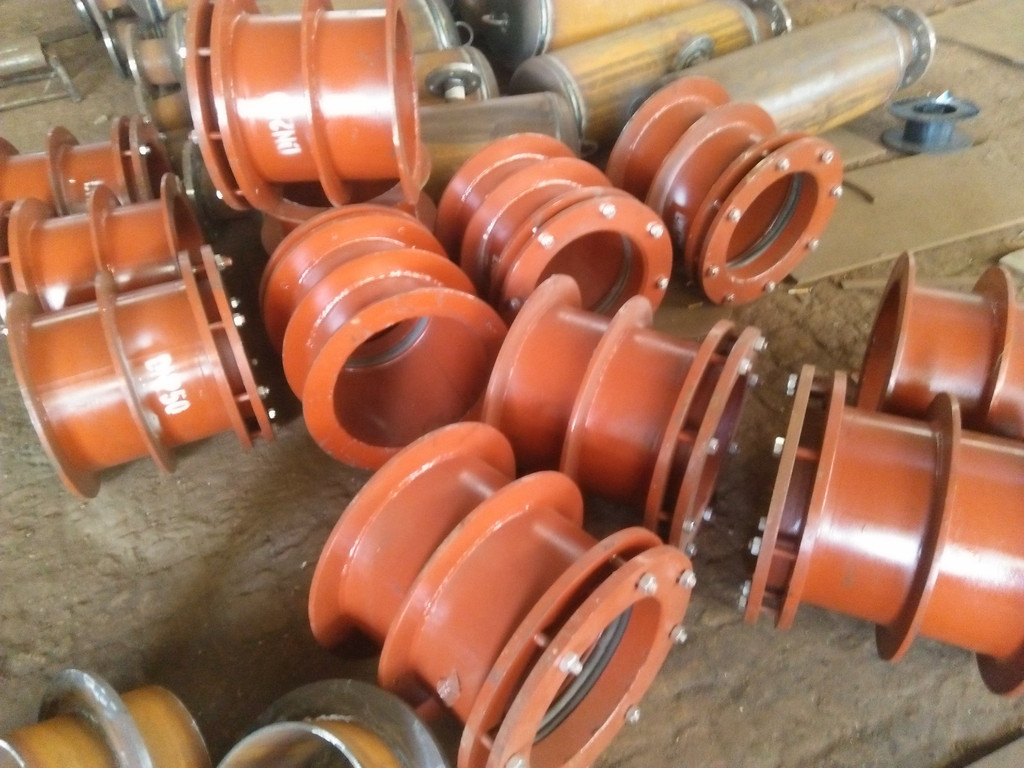 ���b�ډ���ȵķ�ˮ�׹����߅�c�����Rƽ